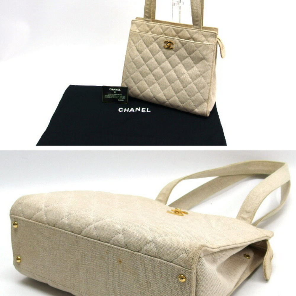 CHANEL Cream Canvas Shoulder Bag - Picture 3 of 11